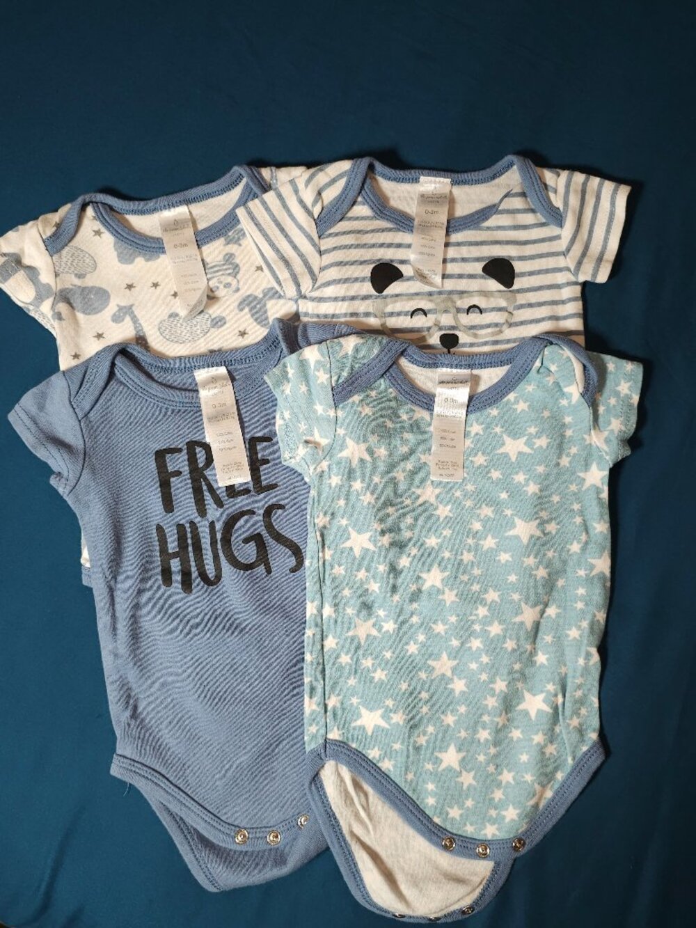 Adorable Set of 4 The Peanutshell Baby Boy Bodysuits/Rompers (0-3 months)